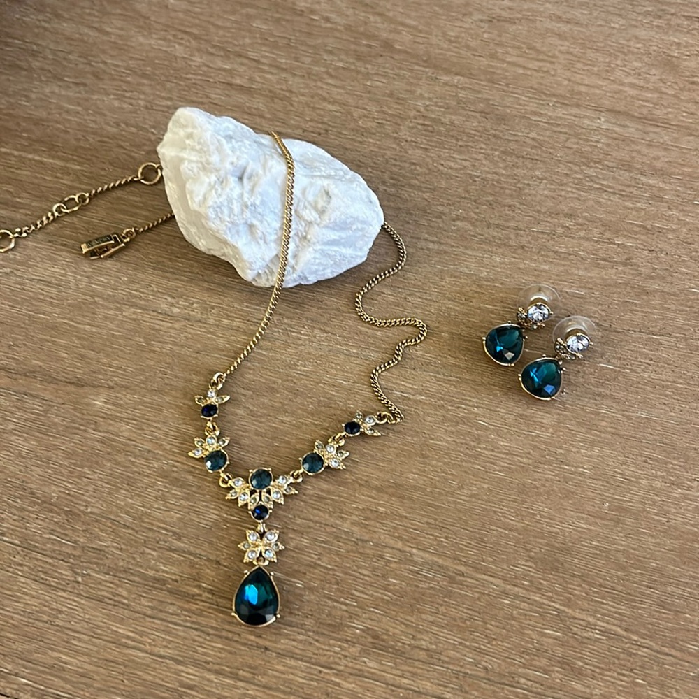 Marchesa Necklace and Earings